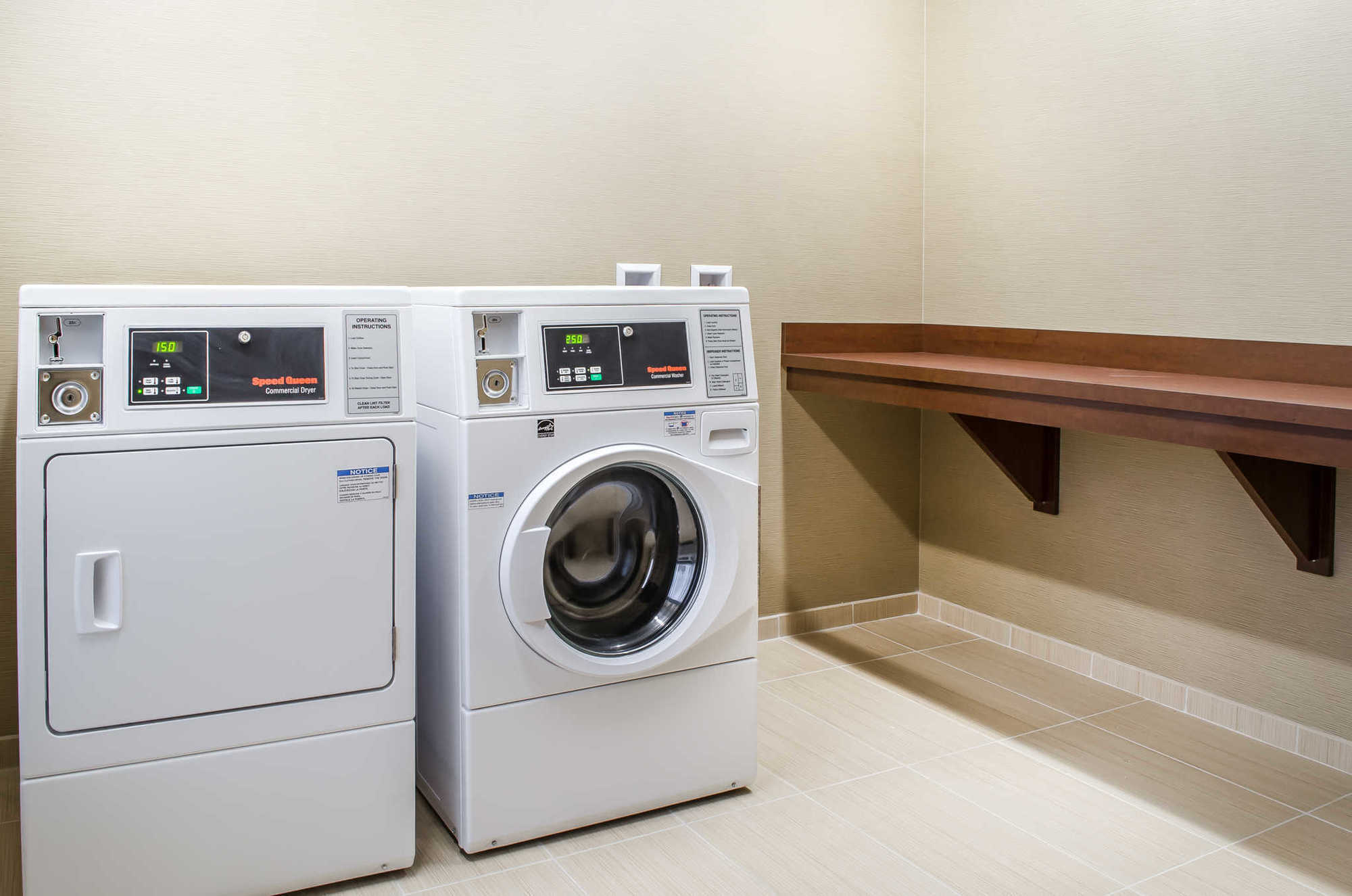 Comfort Suites Manheim - Lancaster Servicios foto